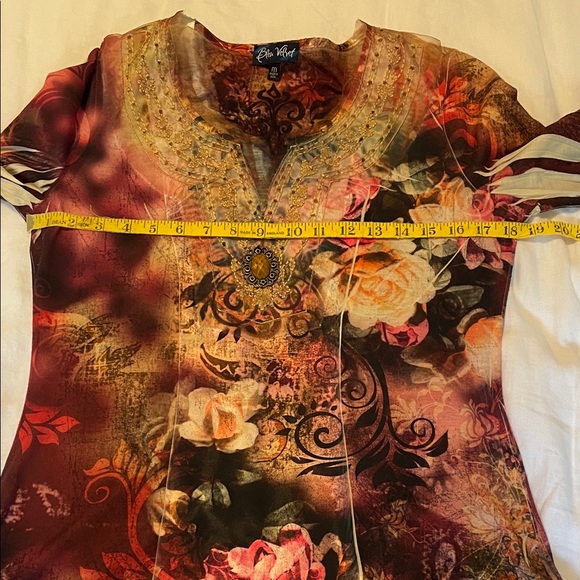 Bleu Velvet Women's Multicolor Floral Blouse - Picture 3 of 10